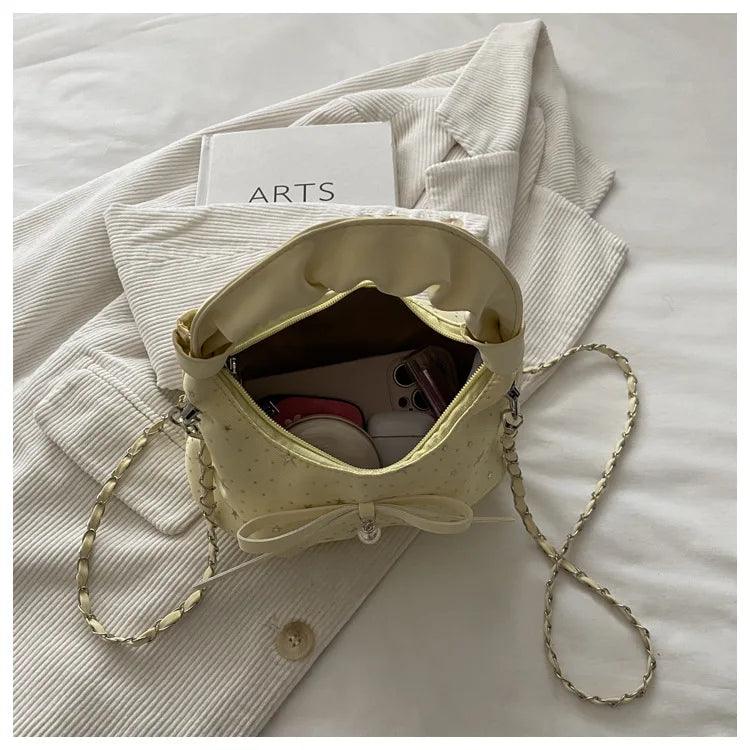 Sweet Cool Crescent Handbag Embroidery Bow