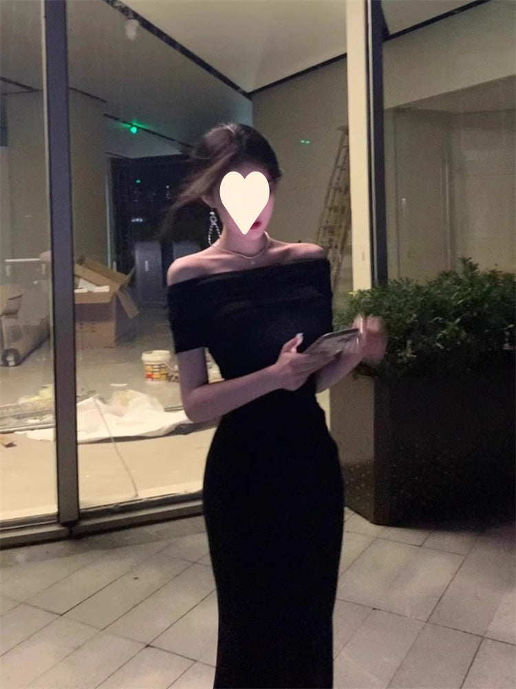 Sister Wear Black One-Line Collar Dress for Women