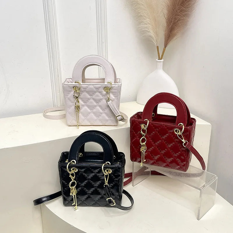 Fashionable texture diamond grid hand-held small square  women's bag  crossbody bag