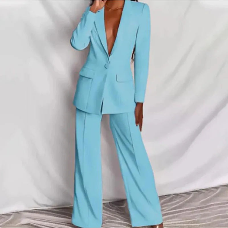Fashionable ladies Suit