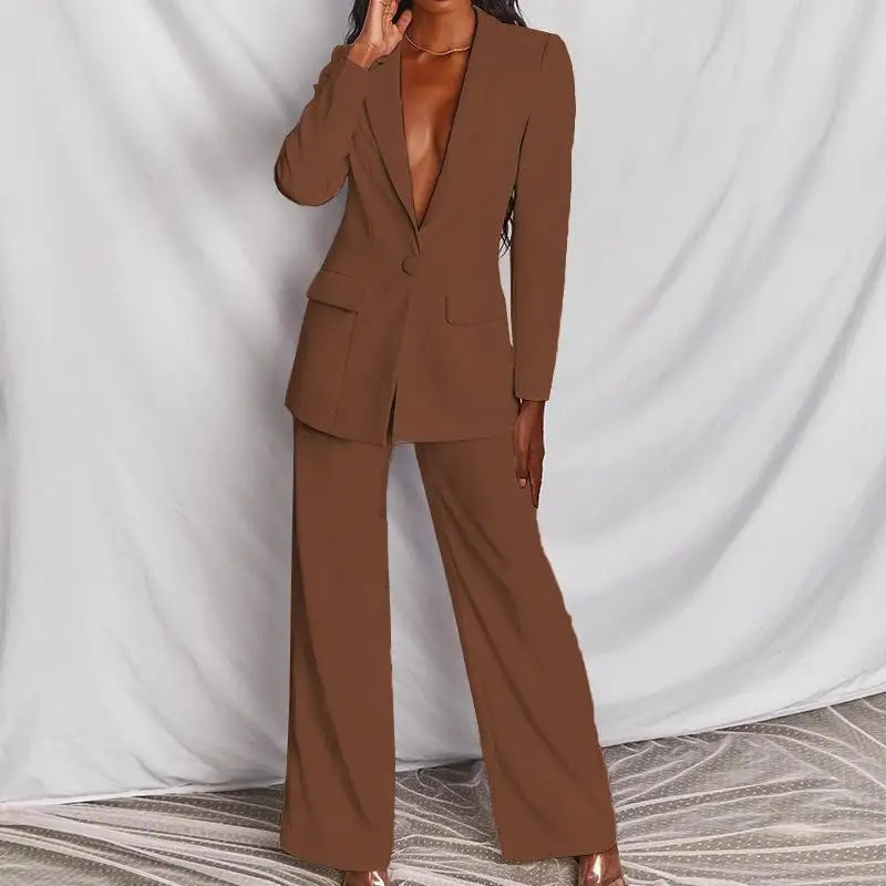 Fashionable ladies Suit
